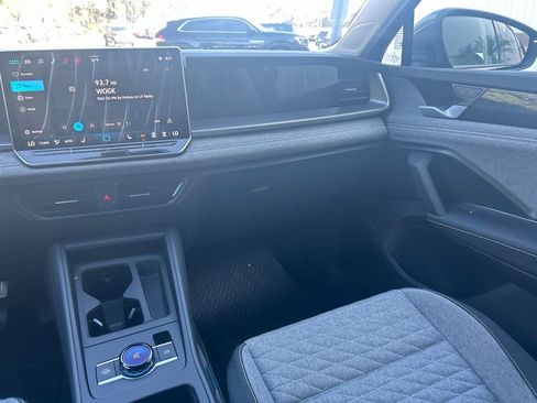 New 2026 Volkswagen Tiguan S FWD image 11