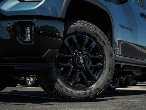 New 2026 Chevrolet Silverado 3500 LT w/ Trail Boss Package AWD/4WD image 6