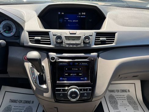 Used 2017 Honda Odyssey EX-L image 27
