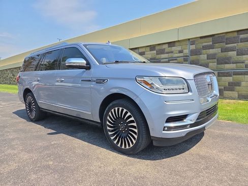Used 2019 Lincoln Navigator L Black Label image 4