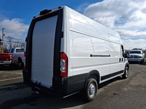 New 2025 RAM ProMaster 3500 w/ Roll-Up Rear Door Package image 3