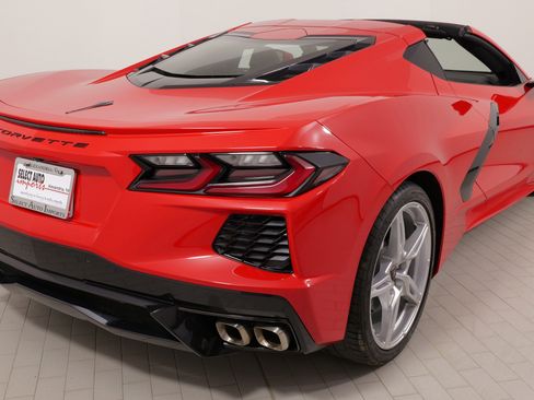 Used 2022 Chevrolet Corvette Stingray Coupe w/ 1LT image 11