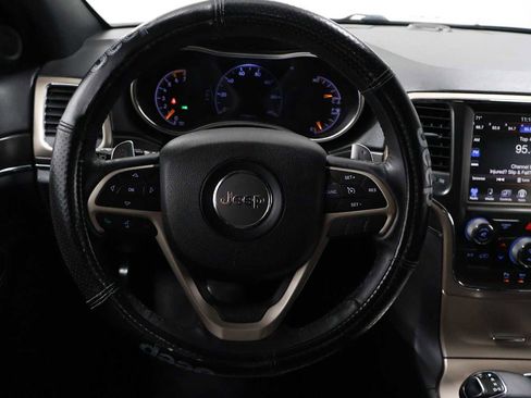 Used 2014 Jeep Grand Cherokee Limited w/ Trailer Tow Group IV image 21