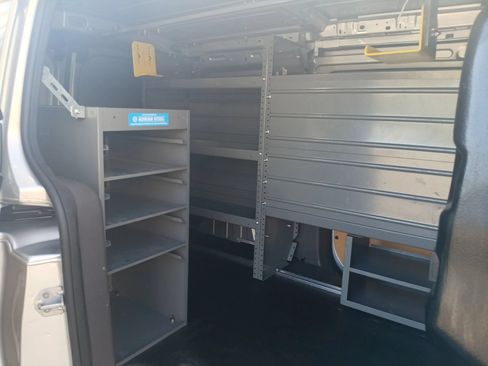 Used 2021 Ford Transit Connect XLT FWD image 11