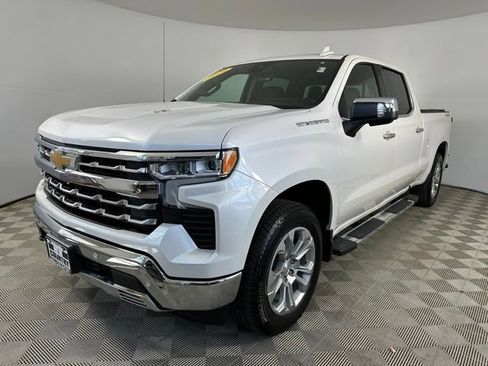 Used 2024 Chevrolet Silverado 1500 LTZ w/ LTZ Premium Package AWD/4WD image 3