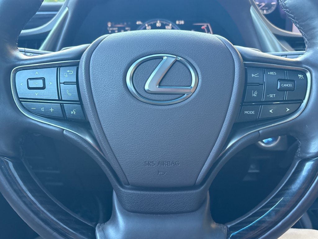 Used 2021 Lexus ES 300h w/ Premium Package FWD image 6