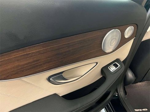 Used 2019 Mercedes-Benz C 300 4MATIC Sedan image 10
