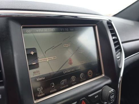 Used 2016 Jeep Grand Cherokee Limited AWD/4WD image 22