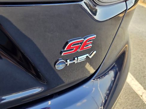 Used 2025 Toyota Corolla SE image 10