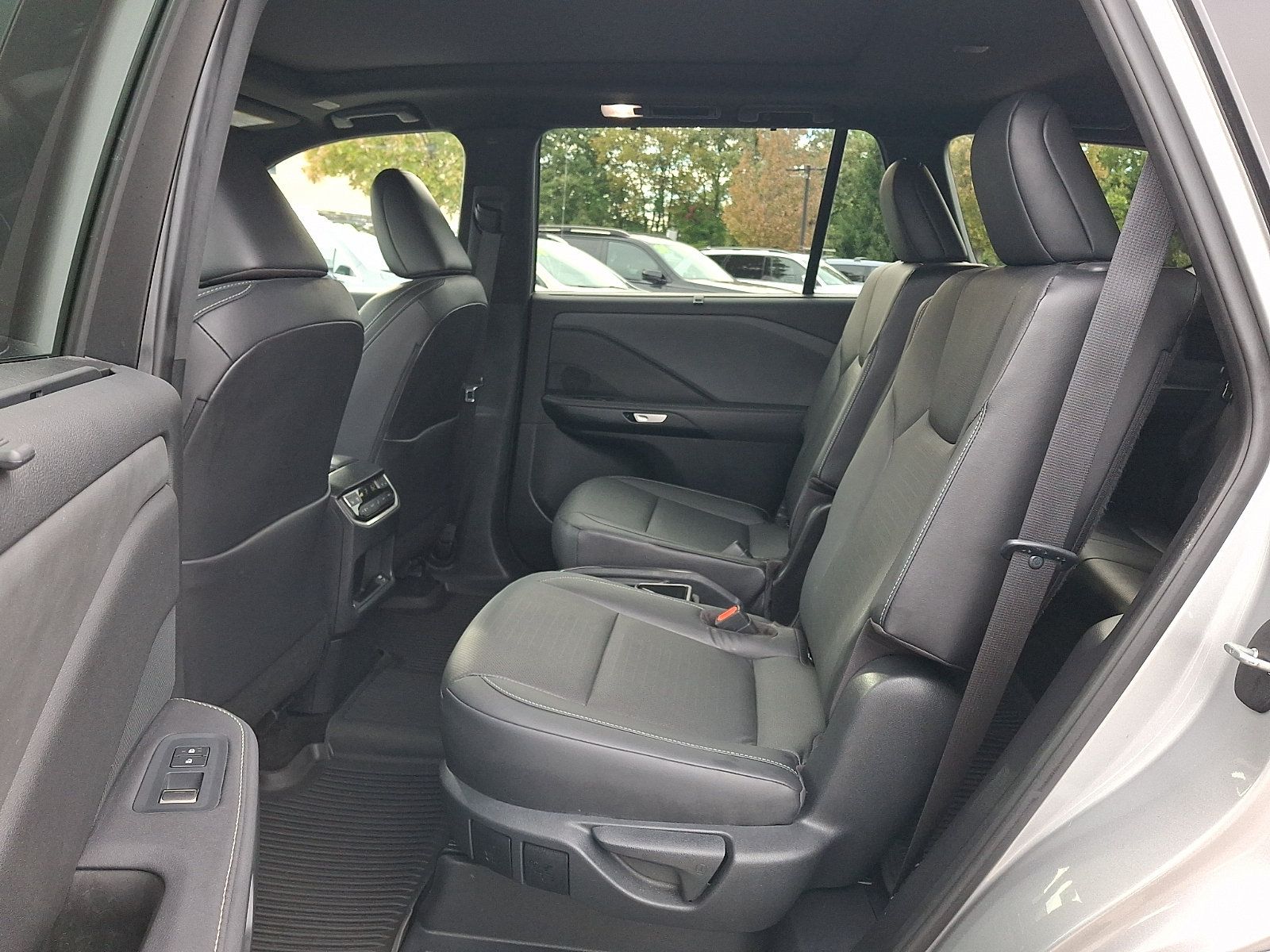 Certified 2024 Lexus TX 350 AWD w/ Captains Chair Package image 11