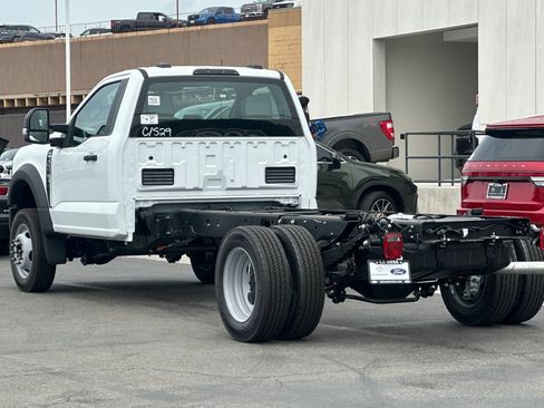 New 2026 Ford F550 4x4 Regular Cab Super Duty image 5