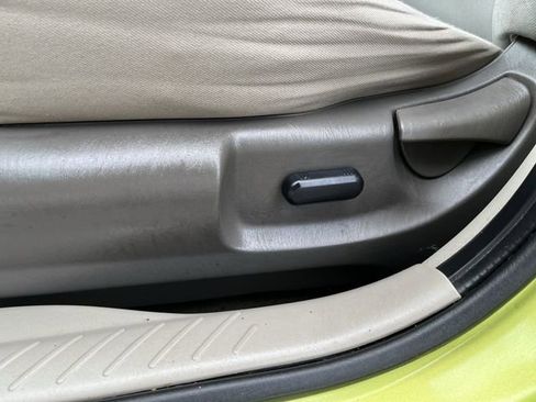 Used 2012 Ford Escape XLT image 16