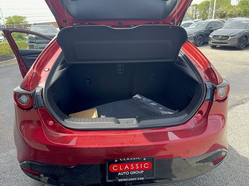 New 2026 MAZDA MAZDA3 Hatchback w/Premium Plus Pkg AWD/4WD image 11