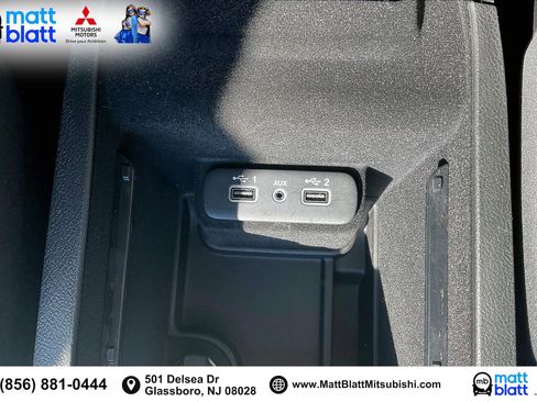 Used 2019 Chrysler 300 Touring w/ Sport Appearance Package image 34