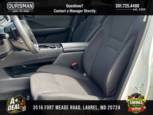 Used 2023 Nissan Rogue S AWD/4WD image 6