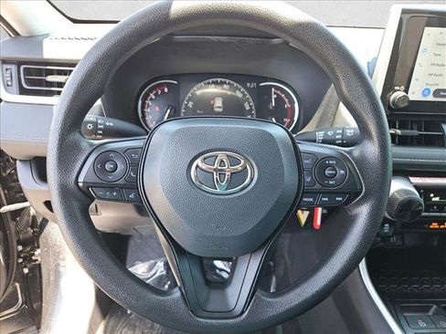 Used 2025 Toyota RAV4 LE FWD image 13