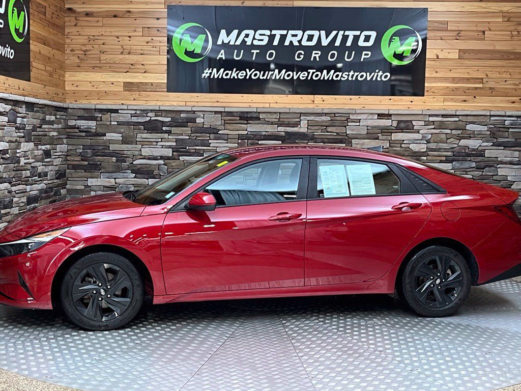 Used 2023 Hyundai Elantra SEL FWD image 19