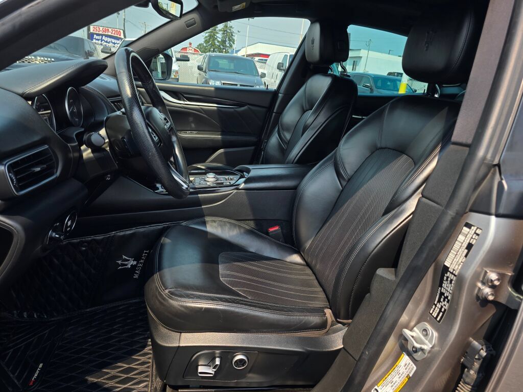 Used 2022 Maserati Levante Modena AWD/4WD image 24