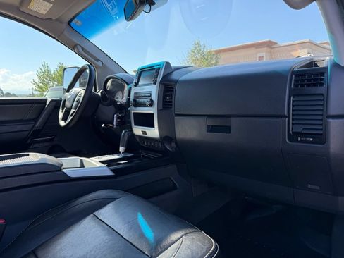 Used 2014 Nissan Titan PRO-4X AWD/4WD image 28