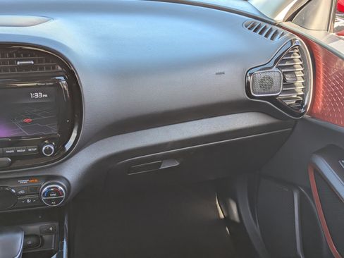 Certified 2022 Kia Soul Turbo image 15