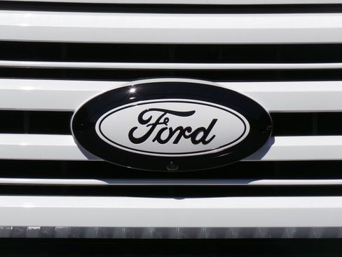 Used 2025 Ford F250 Platinum w/ Platinum Plus Package AWD/4WD image 28