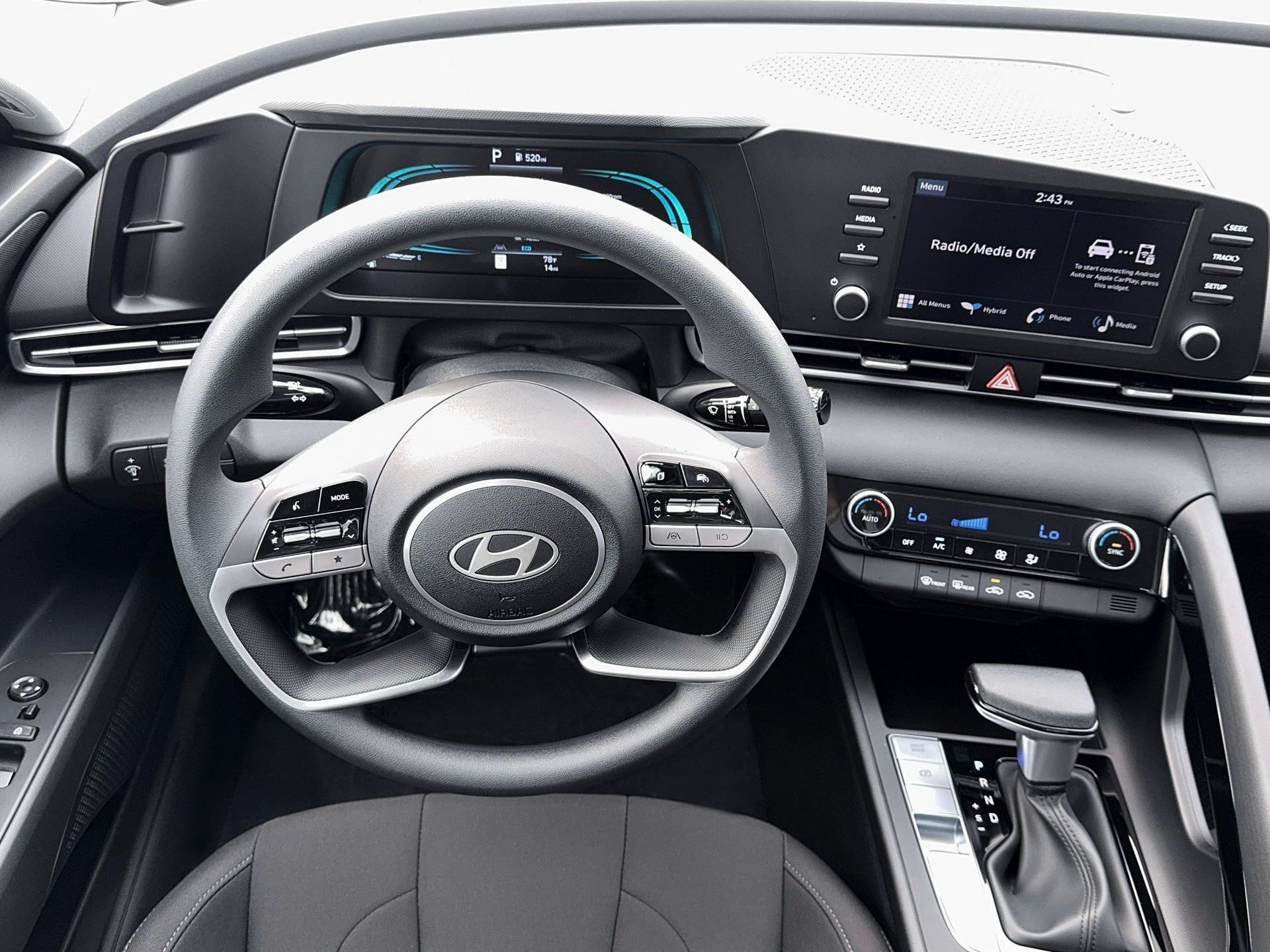 New 2026 Hyundai Elantra Hybrid FWD image 17