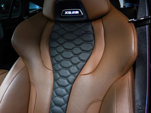 Used 2025 BMW X6 M Competition w/ Executive Package AWD/4WD image 28