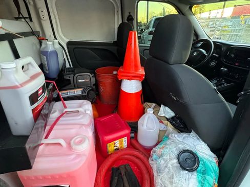 Used 2017 RAM ProMaster City Tradesman image 23