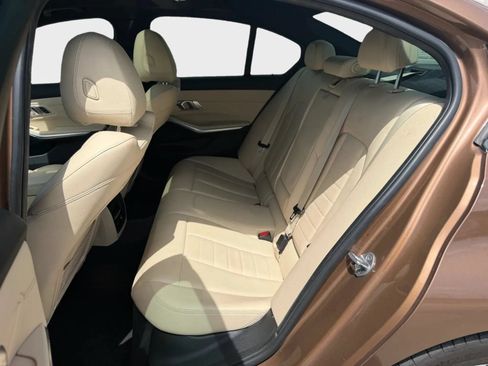 Used 2019 BMW 330i Sedan w/ Premium Package RWD image 28