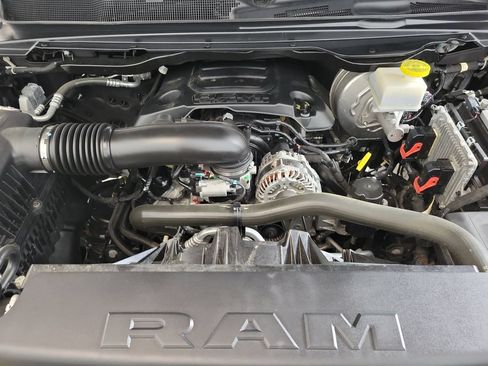 Used 2022 RAM 1500 Limited AWD/4WD image 10