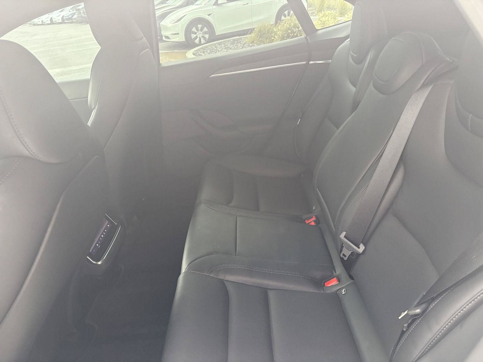 Used 2022 Tesla Model S AWD/4WD image 13