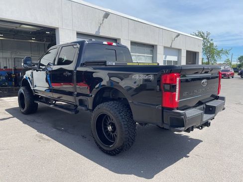 Used 2024 Ford F250 Lariat w/ Lariat Ultimate Package AWD/4WD image 5