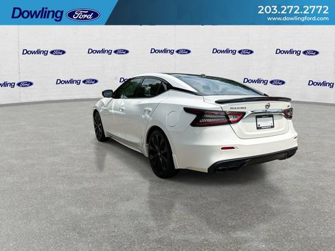Used 2020 Nissan Maxima SR w/ Sport Mat Group FWD image 6