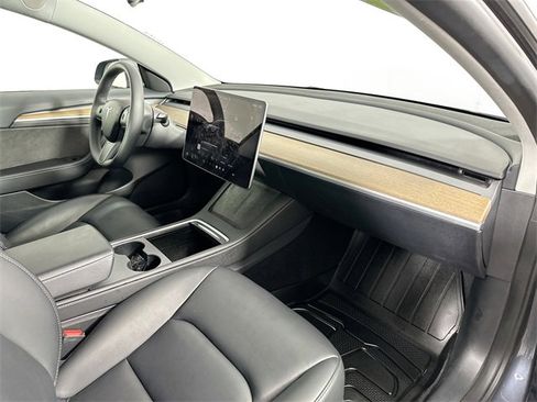 Used 2023 Tesla Model 3 Performance image 26