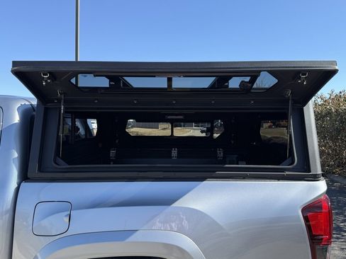 Used 2020 Toyota Tacoma SR5 image 45