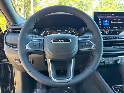New 2026 Jeep Compass Latitude AWD/4WD image 26