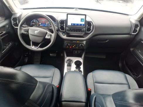 Used 2024 Ford Bronco Sport Outer Banks w/ Tech Package image 10