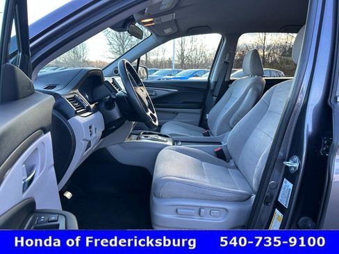 Used 2021 Honda Pilot EX image 15