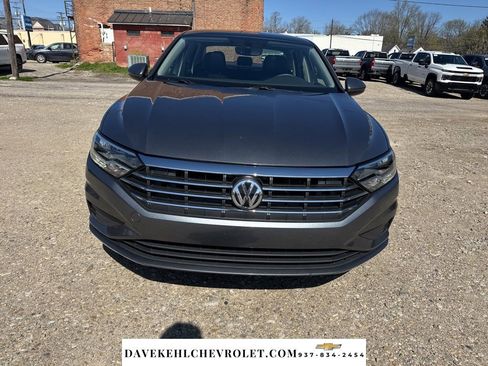 Used 2021 Volkswagen Jetta SE image 8