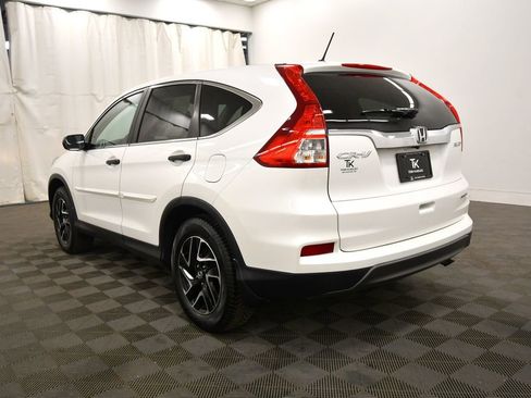 Used 2016 Honda CR-V SE image 5