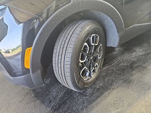 Certified 2022 Hyundai Santa Cruz SEL AWD/4WD image 31