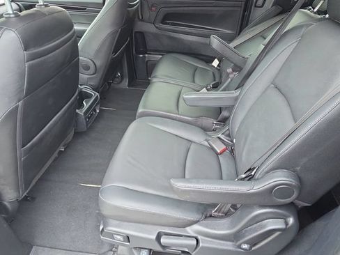Used 2024 Honda Odyssey Touring image 12