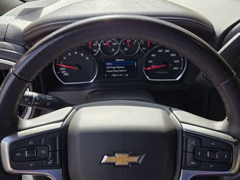 Used 2022 Chevrolet Silverado 1500 LTZ AWD/4WD image 23
