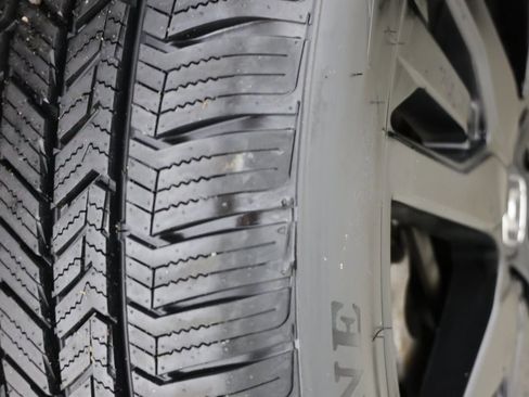 Used 2022 Honda Pilot Special Edition image 15