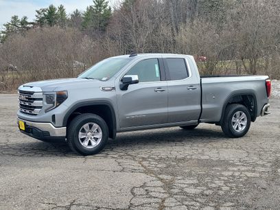 New 2026 GMC Sierra 1500 SLE