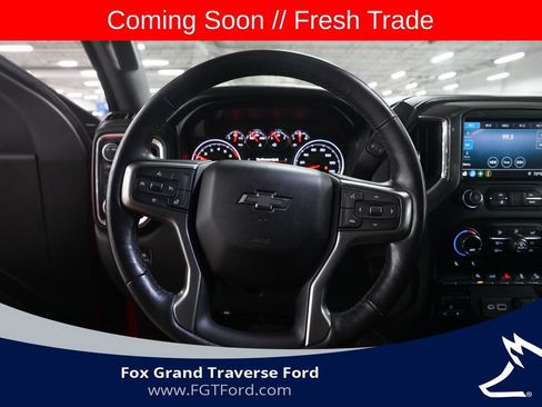 Used 2020 Chevrolet Silverado 1500 RST AWD/4WD image 4