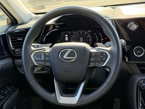 Used 2024 Lexus NX 350 AWD image 9