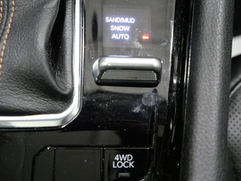 Used 2022 Jeep Compass Limited w/ Elite Group AWD/4WD image 22