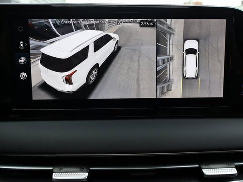 Used 2025 Hyundai Palisade Calligraphy image 9