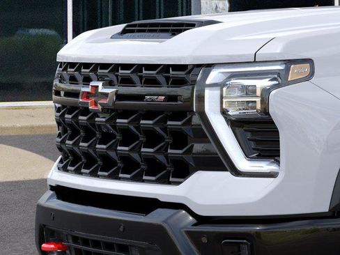 New 2026 Chevrolet Silverado 2500 ZR2 w/ LPO, Dark Essentials Package AWD/4WD image 13